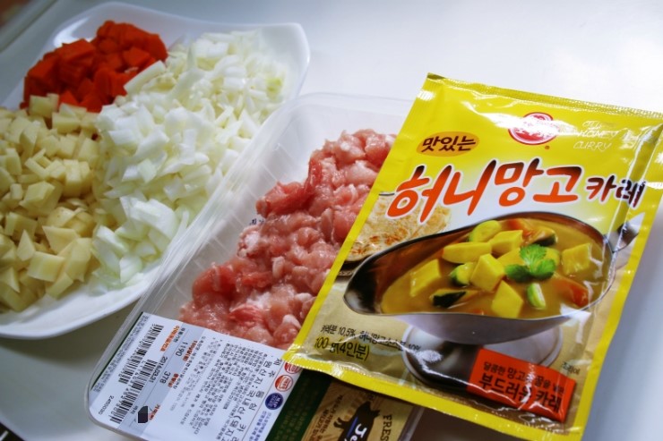 허니망고카레로 만든 달콤하고 부드러운 카레돈까스 ~
