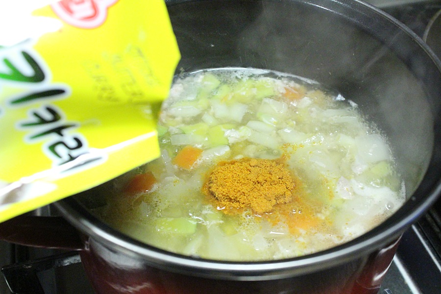 오뚜기 버터치킨카레 맛있어요!!!