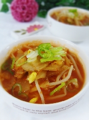 김치콩나물국